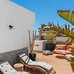 Balcones De * نيرخا