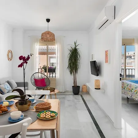 Apartamento Centro De Playa Y Balcon De Europa 4 Minutos Nerja