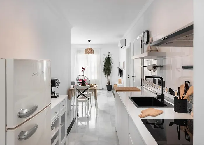 Centro De Playa Y Balcon De Europa 4 Minutos * ネルハ