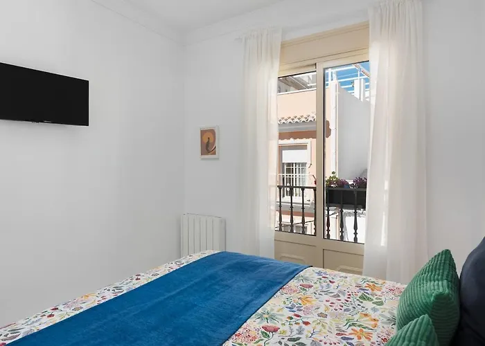 Centro De Playa Y Balcon De Europa 4 Minutos ネルハ