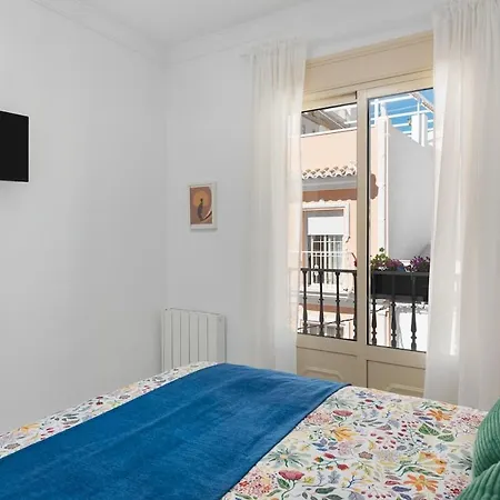 Centro De Playa Y Balcon De Europa 4 Minutos Nerja