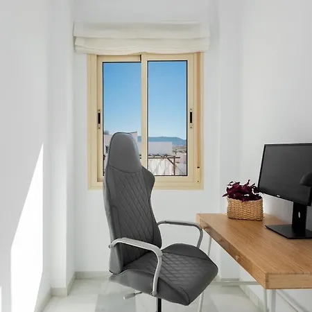 Centro De Playa Y Balcon De Europa 4 Minutos *