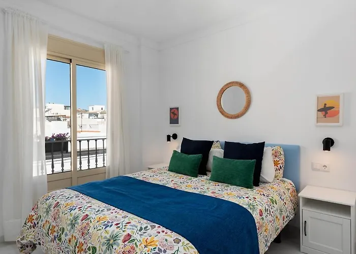 Centro De Playa Y Balcon De Europa 4 Minutos *